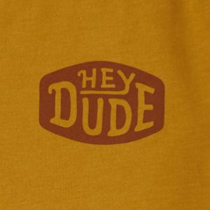 43499-70B_MUSTARD_GOTOBUCKLETEE_FRONT_DETAIL.jpg